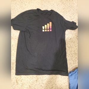 Verizon 5G Men's medium T shirt black